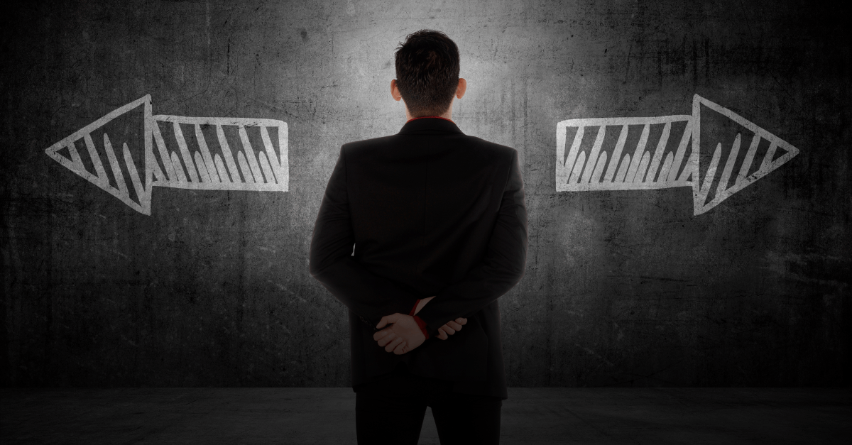 Umowa o Pracę czy B2B? Co wybrać przy zmianie zatrudnienia?