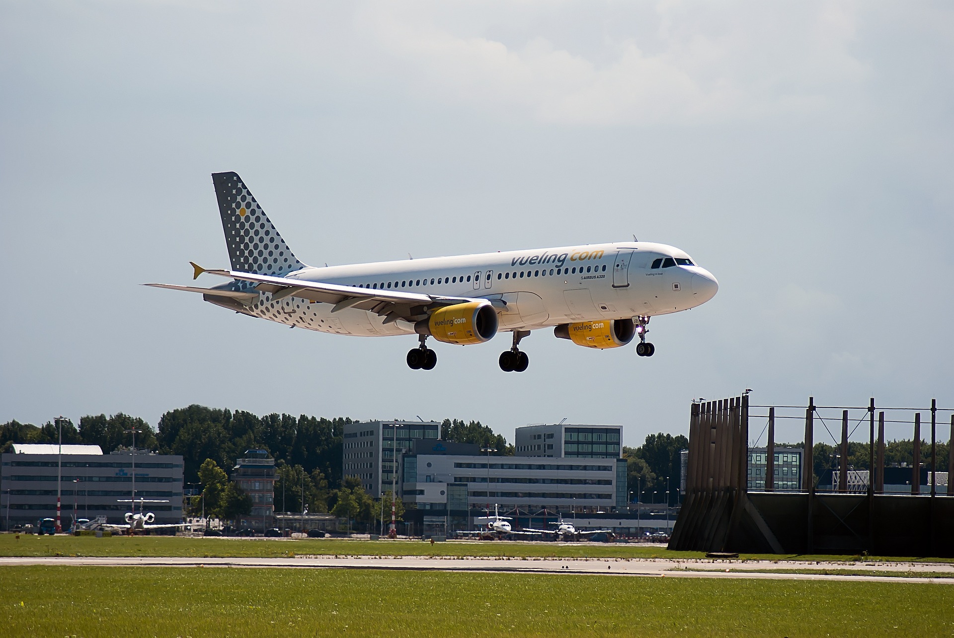 Vueling będzie akceptował płatności w kryptowalutach