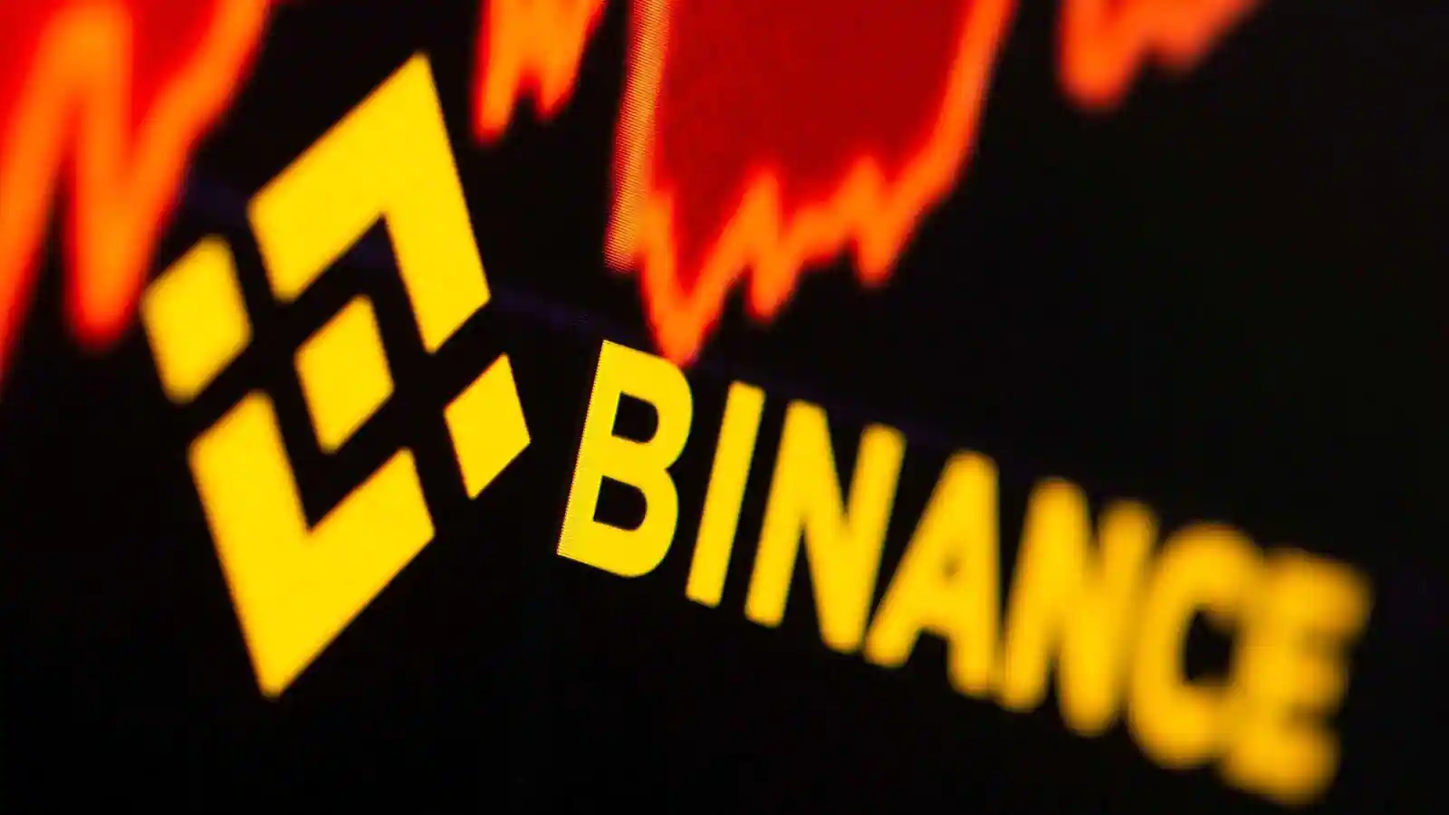 Bloomberg: Binance stablecoin niezabezpieczony. Trwa odpływ