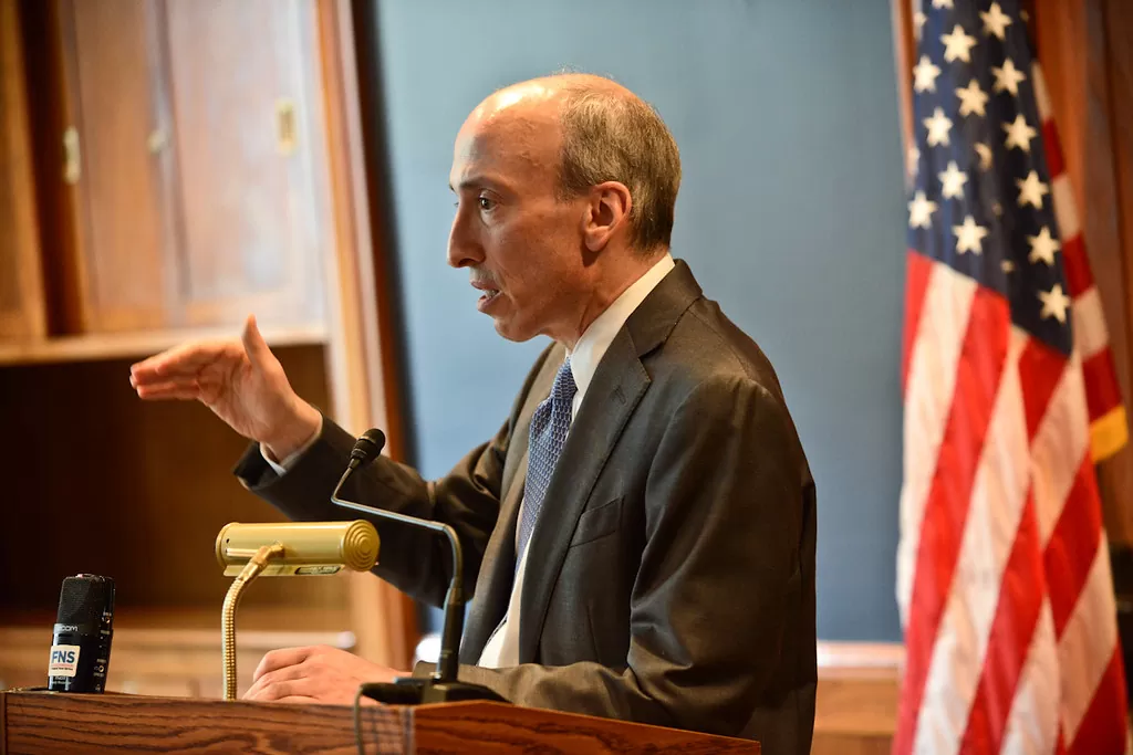 Kryptowaluty są pełne szarlatanów i oszustów. Szef SEC jak zdarta płyta