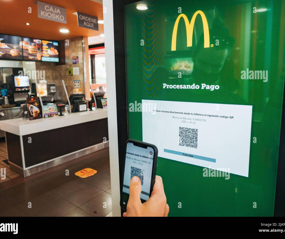 McDonald’s akceptuje Bitcoina i Tether w szwajcarskim Lugano a wieloryby Etherum szykują się do aprecjacji kursu