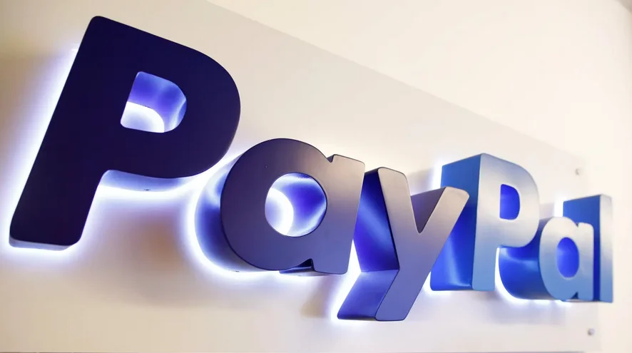 PYUSD od Paypala z niespodziankami (?), czyli co zawiera kod arcyshitcoina