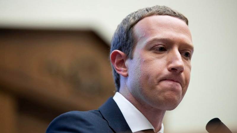 Zuckerberg przyznaje się do pomyłki. Meta zwalnia 13 % pracowników