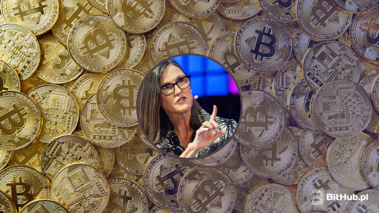 Cathie Wood wyceniała niedawno Bitcoina na 1,5 mln USD. Teraz sprzedaje