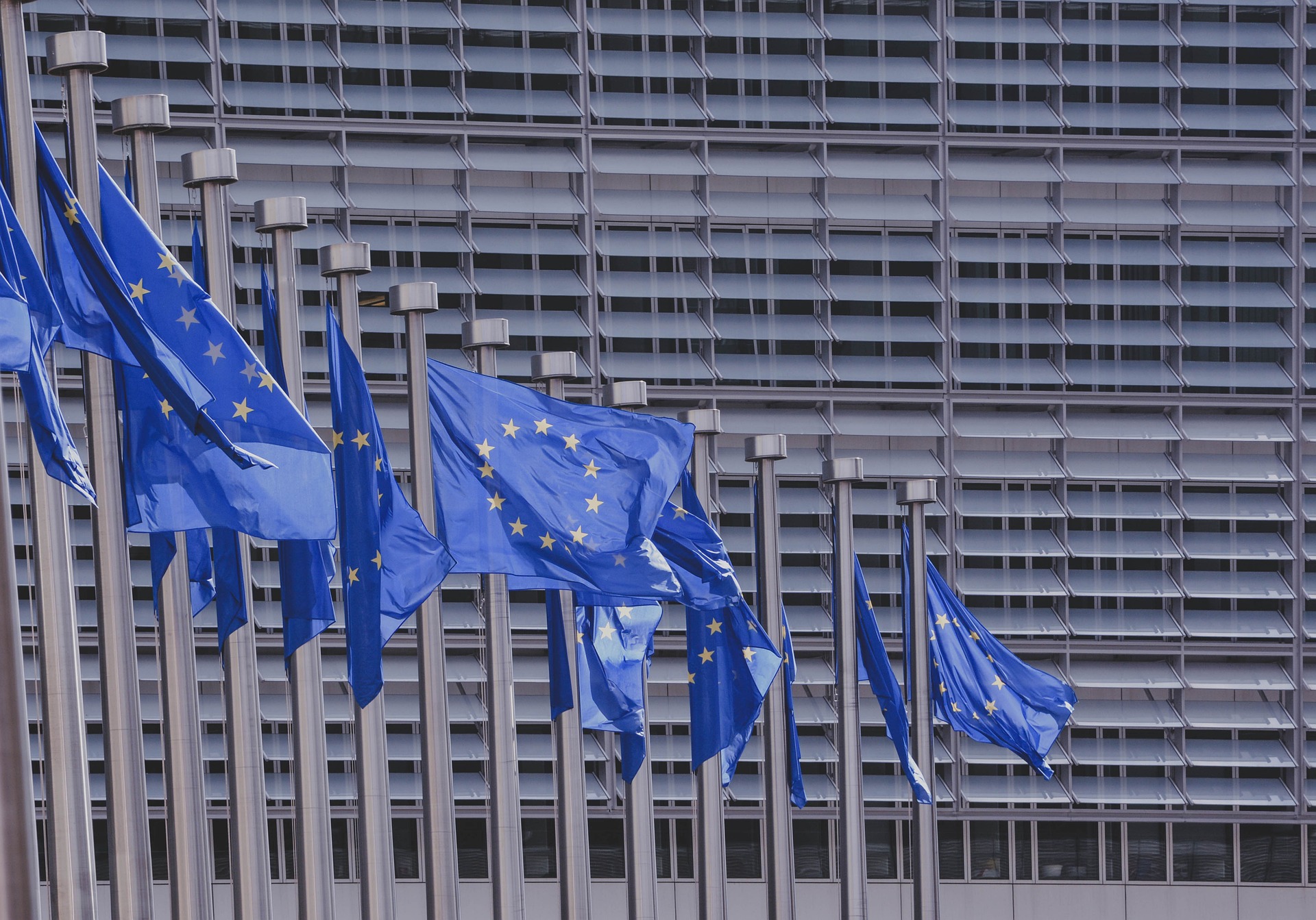 UE chce zamknąć europejski rynek krypto-aktywów przed światem. Czemu eurokraci boją się offshore’owego krypto?