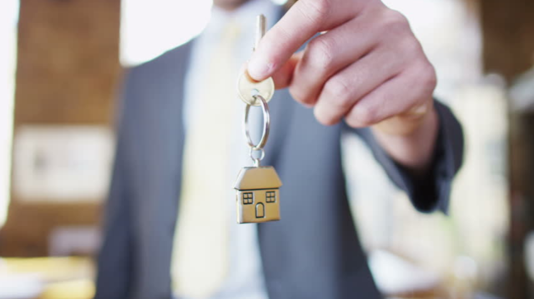 Ceny nieruchomości rosną w zawrotnym tempie. Prognozujemy, co nastąpi w najbliższych miesiącach