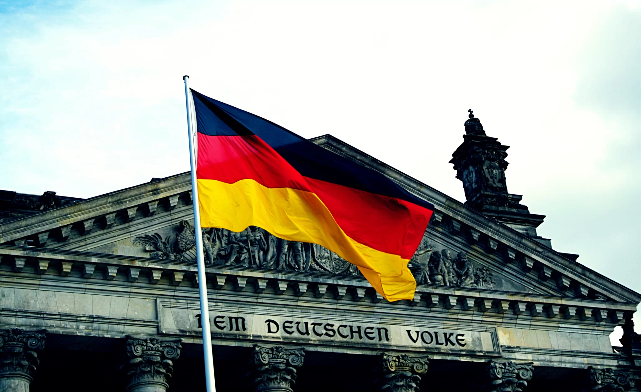 Czarny scenariusz dla naszych sąsiadów powoli się spełnia. Poważne problemy w kolejnych sektorach stają się faktem