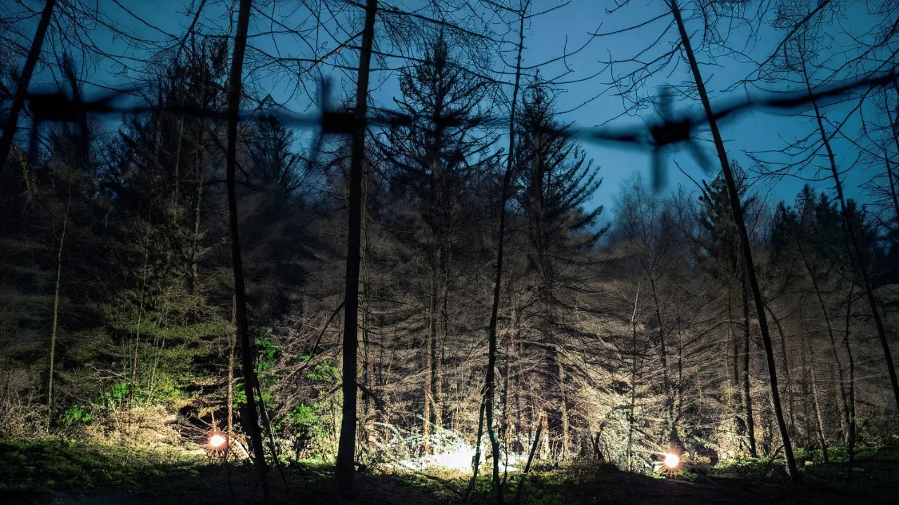 Zielona granica, nocna straż. Podlaski rolnik szczerze o dramatycznych wydarzeniach na granicy polsko-białoruskiej