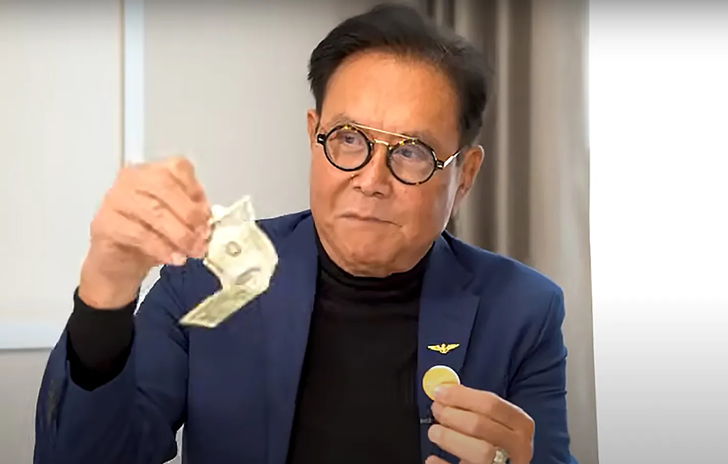 Kiyosaki kupuje złoto. Radzi innym, by zrobili to samo