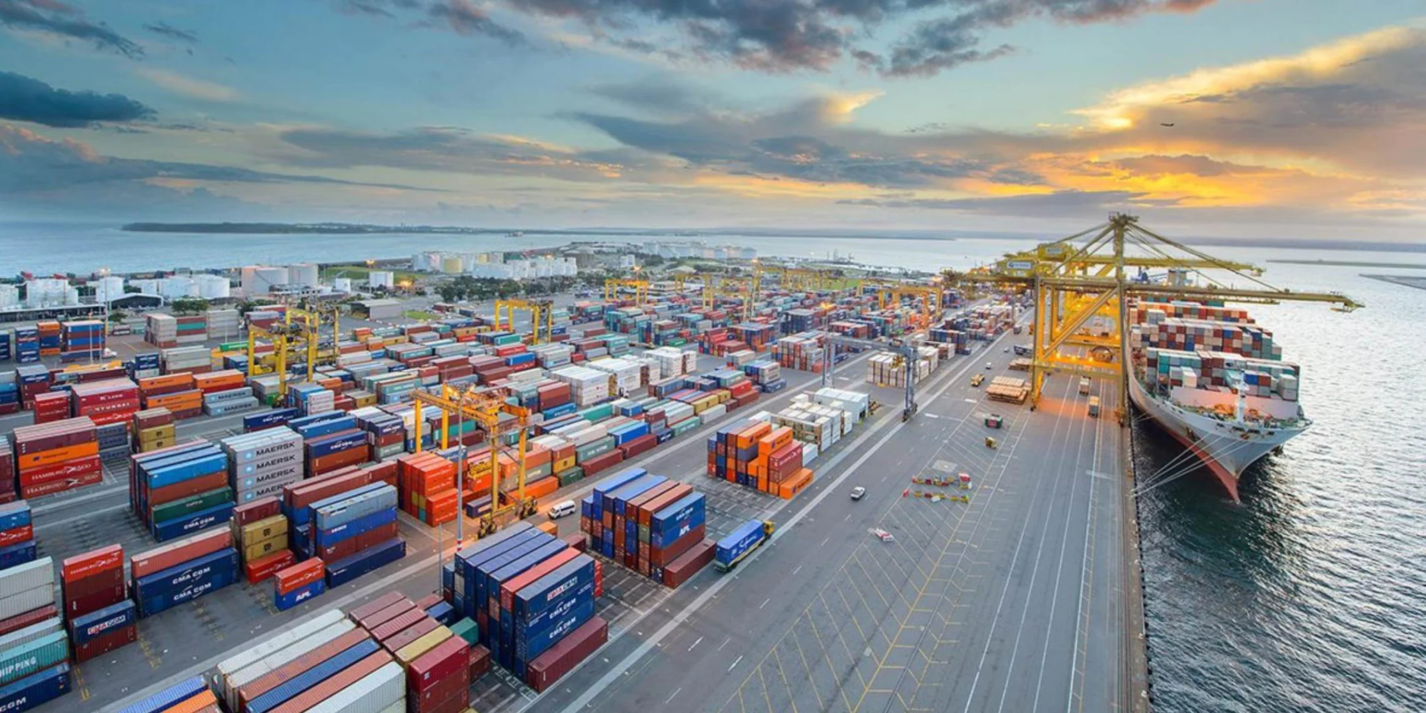 Atak hakerski zatkał szereg portów w Australii. Spodziewane opóźnienia w dostawach na Święta