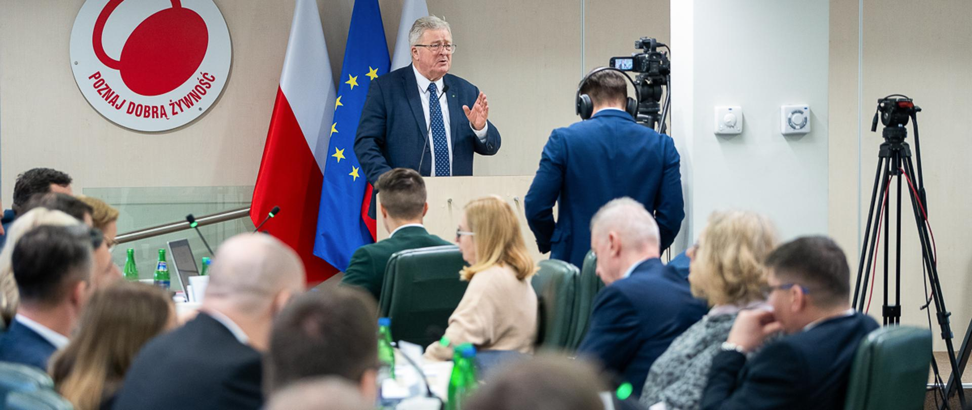 Protest rolników – dwugłos w rządzie? realizowane są negocjacje, rozwiązania na horyzoncie nie widać