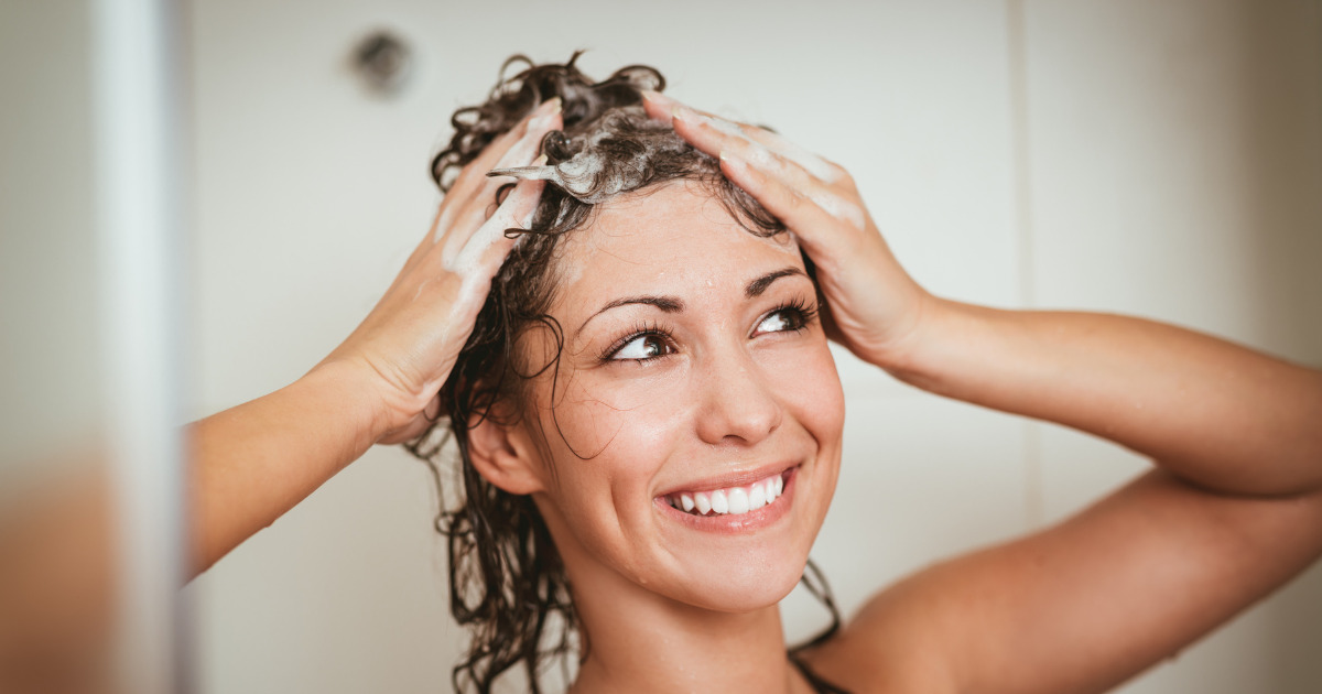 Ekspert zdradza jak często powinno się myć włosy. To może Cię zaskoczyć!