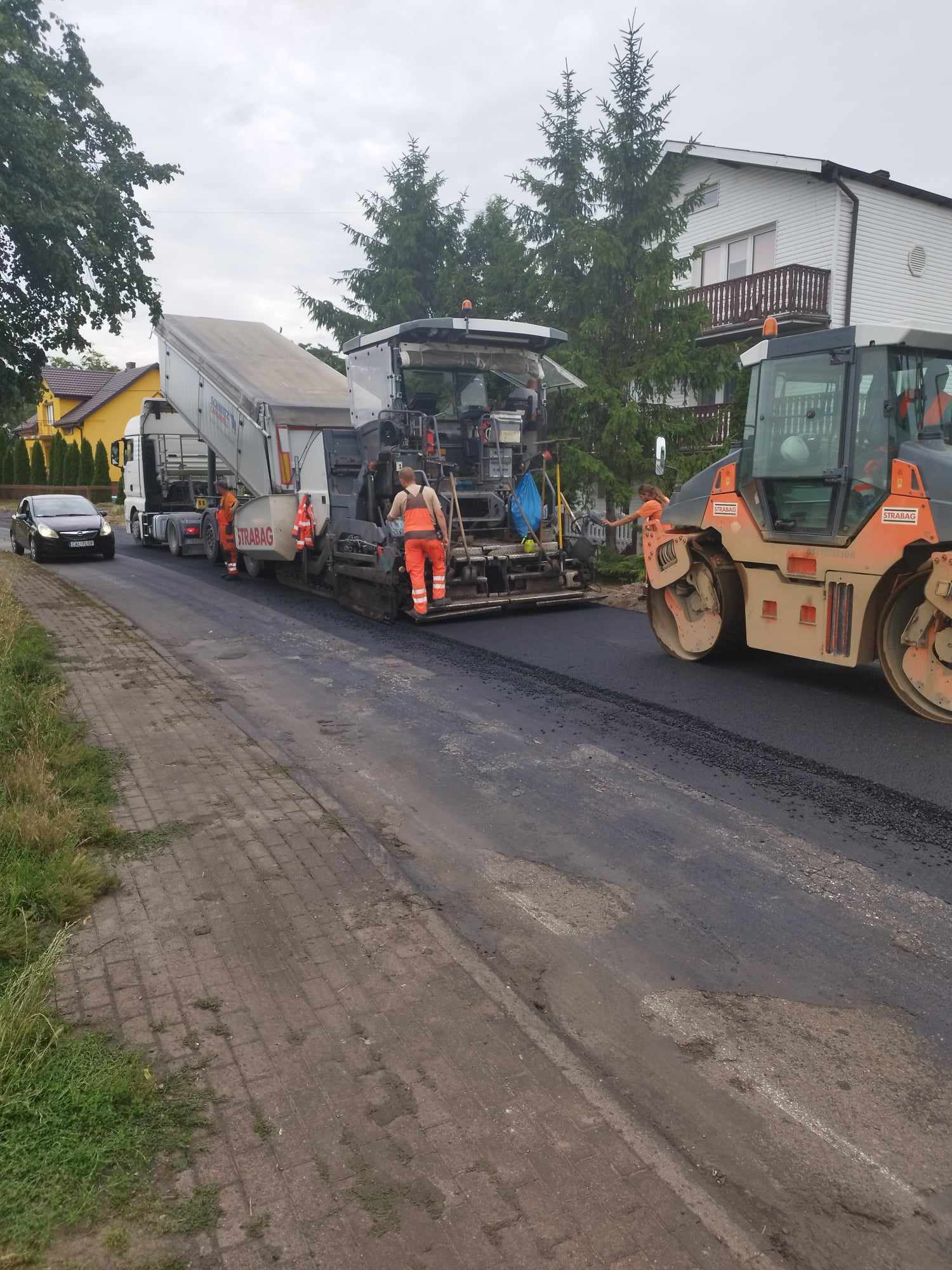 Nowa droga przez Ostrowąs