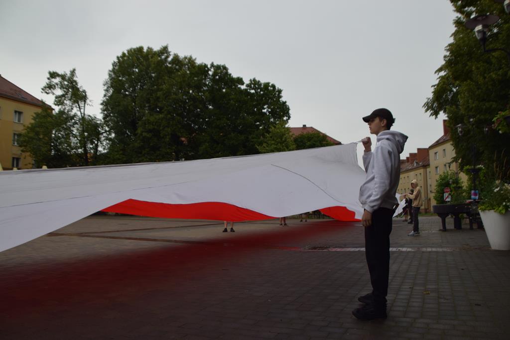 [FILM] Tychy: Cześć i chwała bohaterom Powstania Warszawskiego