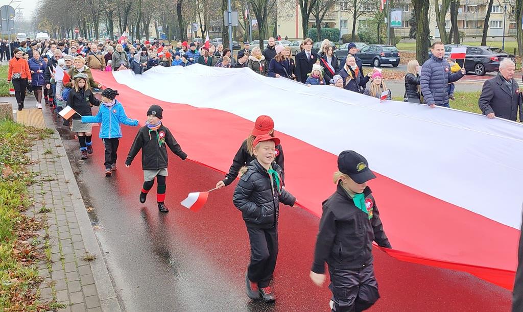 (ZDJĘCIA, FILMY] Jak tyszanie świętowali 105. rocznicę odzyskania niepodległości