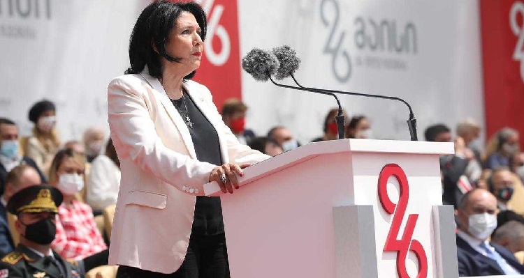 Prezydent Zurabiszwili krytykuje gruziński rząd