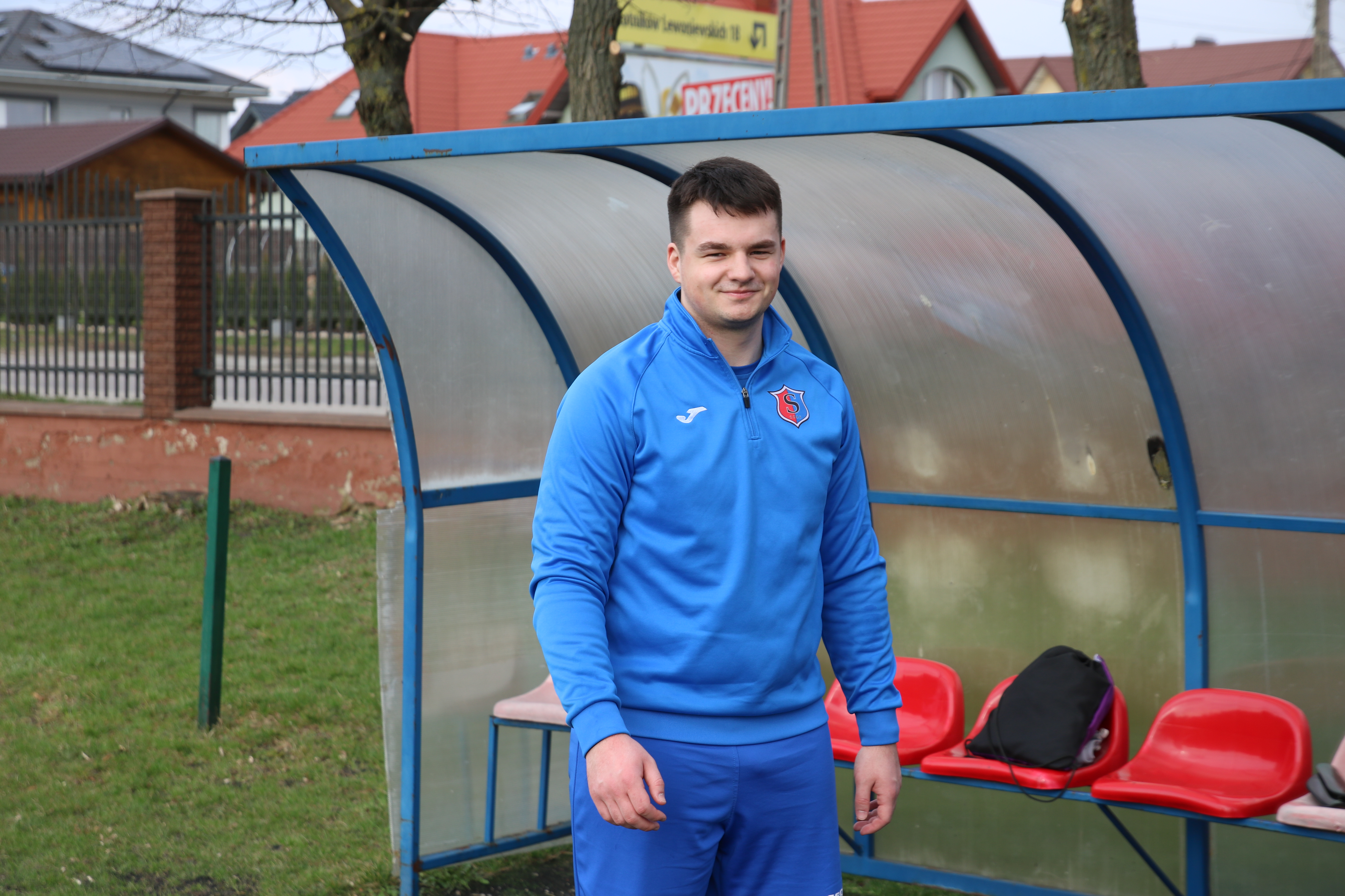 Niekorzystnym wynikiem 0:3 zakończył się mecz pomiędzy Klubem Sportowym "Sokół 1946 Sokółka" a zespołem Pomorzanka Sejny