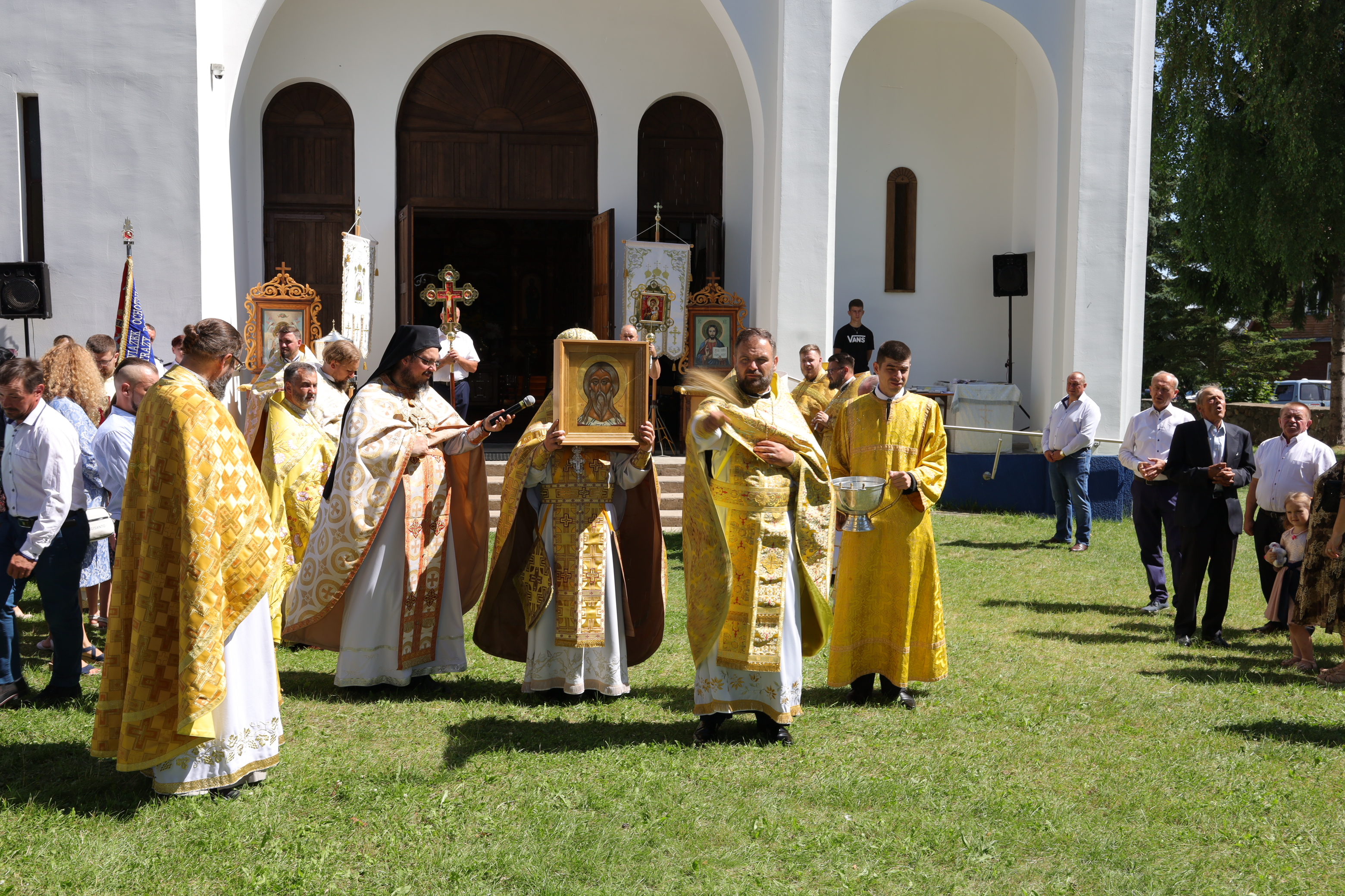 Jeżeli będziemy stali w otwartości naszych przekonań, nasza kultura i wiara z nami zostanie