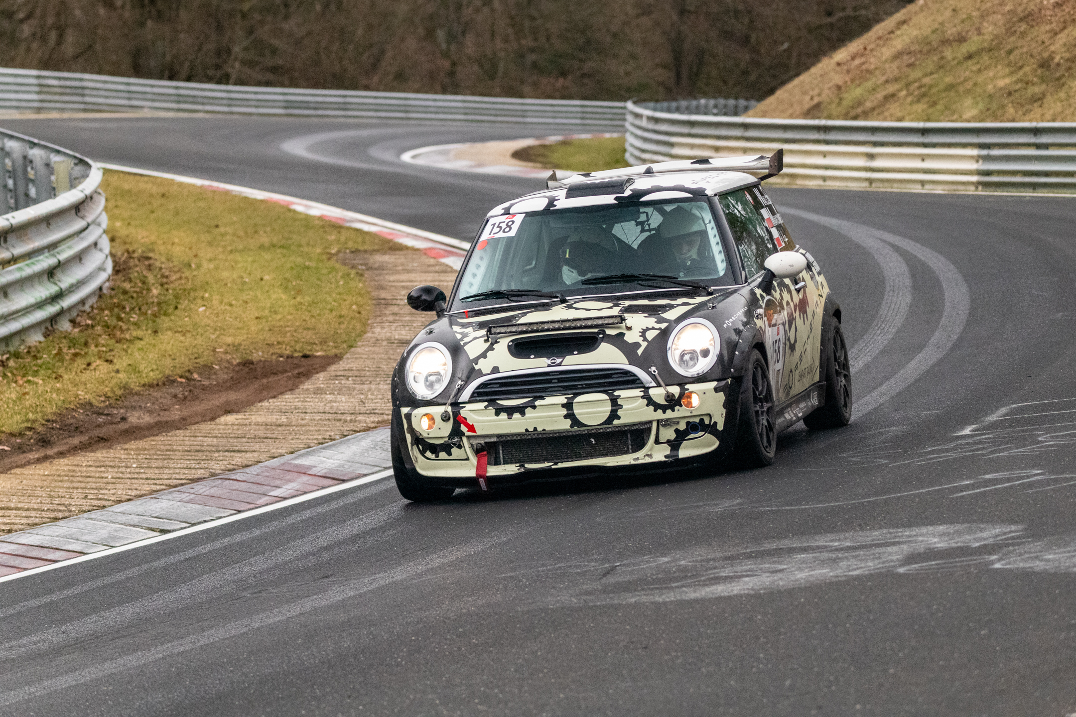 Lempart i Walczak-Makowiecki ruszają na podbój Nordschleife