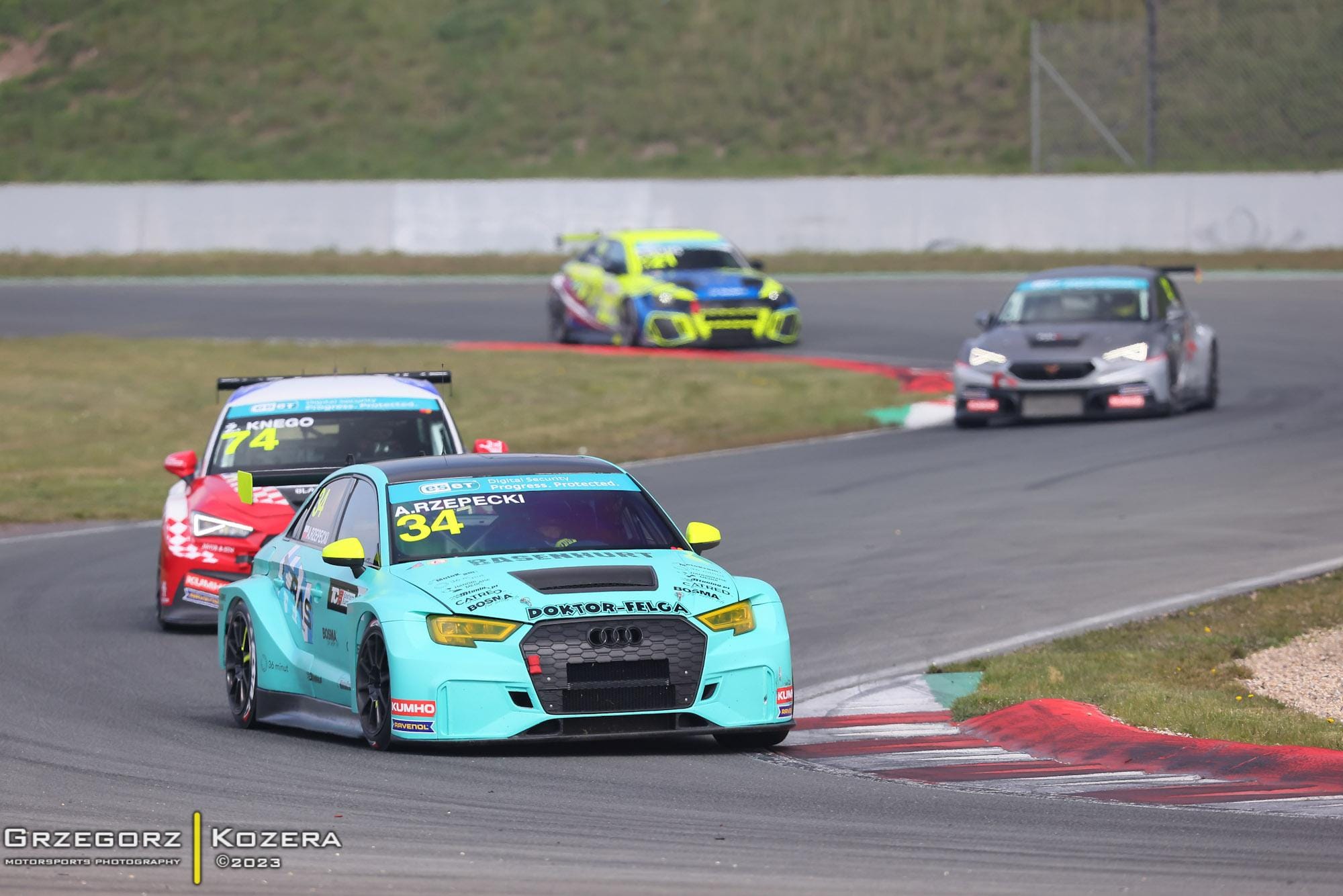 TCR Eastern Europe – polskie status quo w pierwszym sprincie