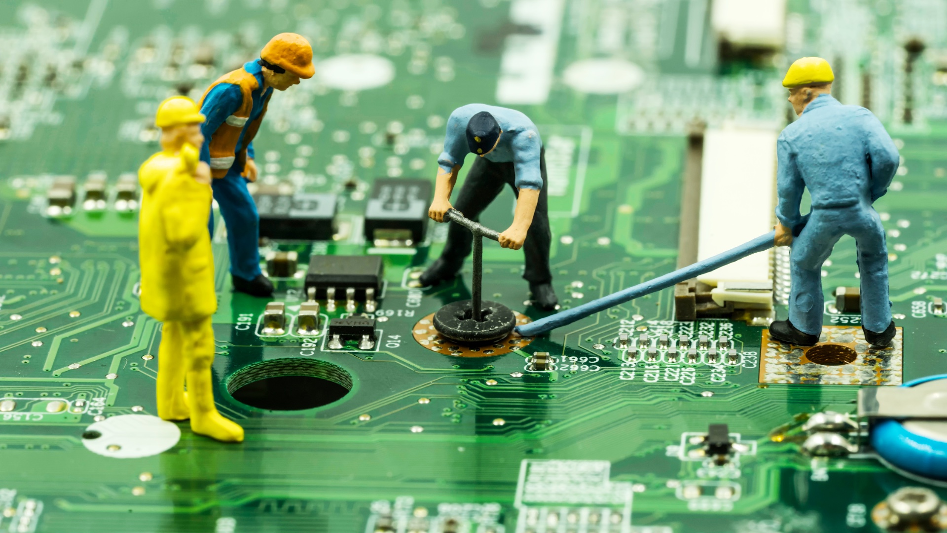 Oszukują, podając się za "pomoc techniczną". Bądź czujny i nie daj wyłudzić danych do Twojego konta