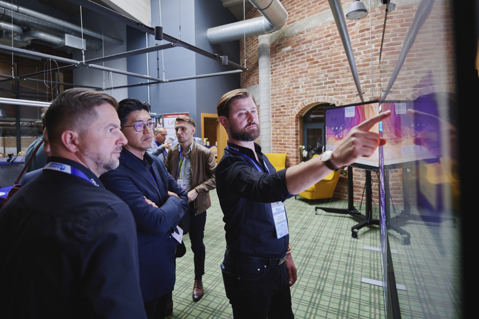 Newline Interactive nagrodził partnerów