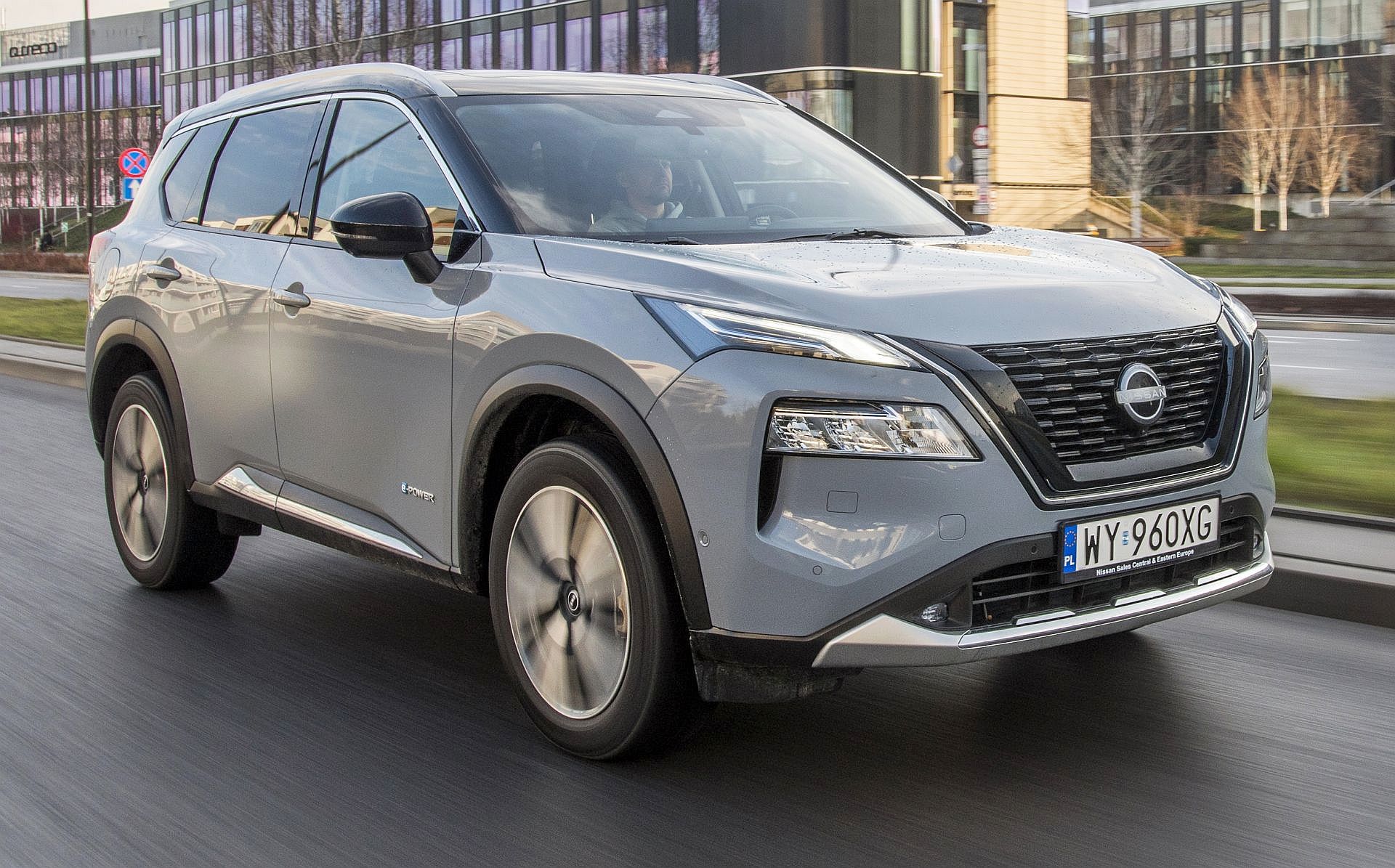 Nissan X-Trail e-POWER e-4ORCE – opinia, zalety i wady