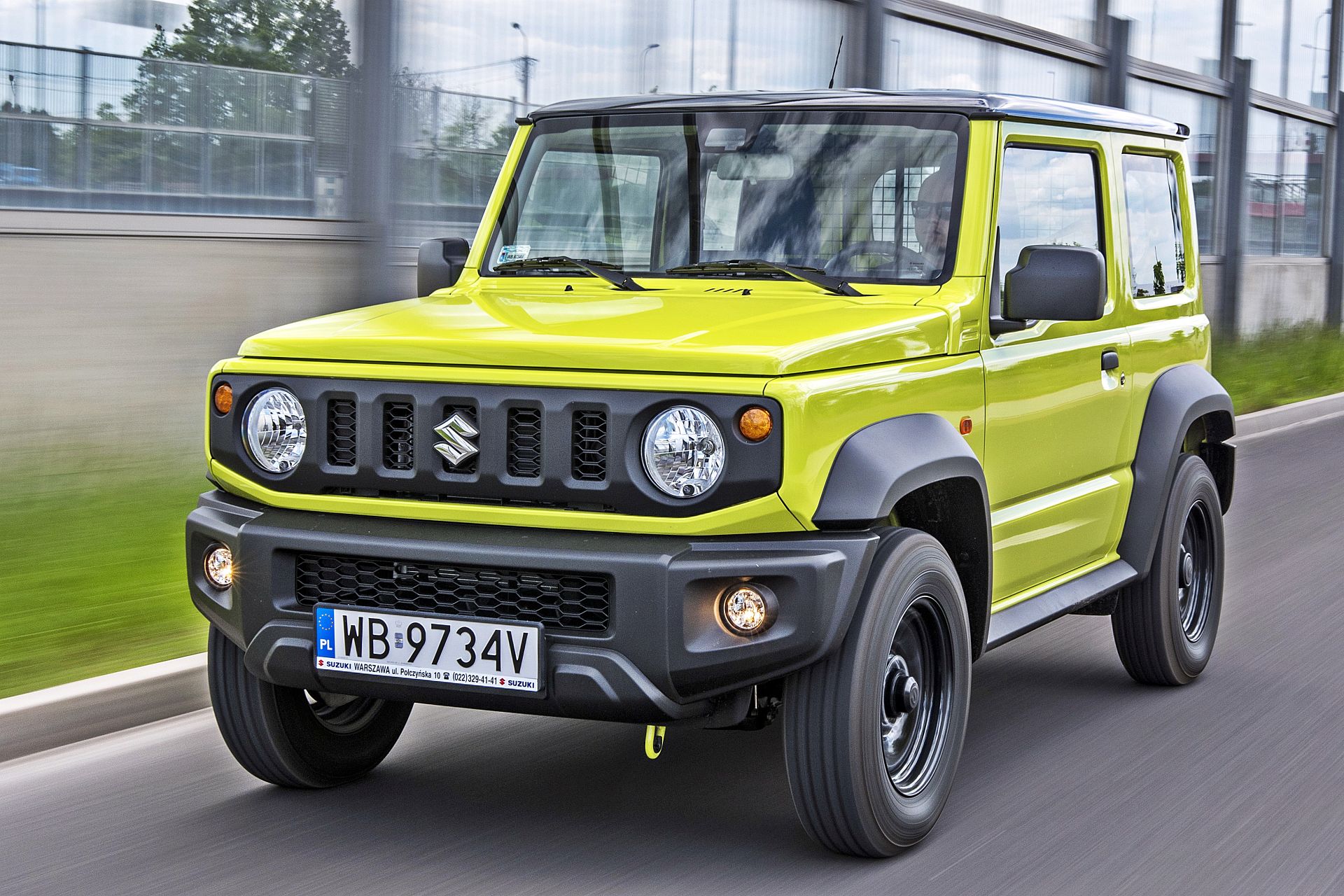 Suzuki Jimny (2023). Opis wersji i cennik