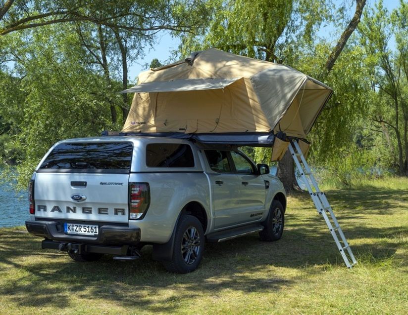 Na długi weekend i wakacje. Oto przydatne akcesoria outdoorowe Forda