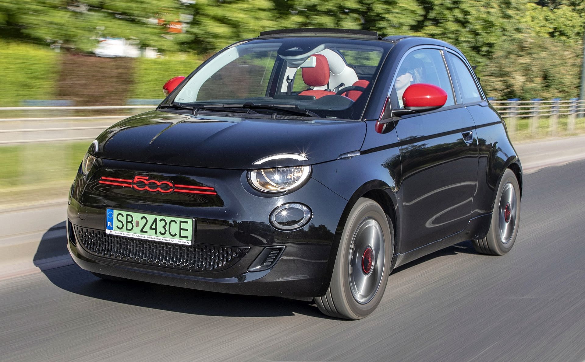 Niespotykane funkcje na wyciągnięcie ręki. Fiat ma na to sposób