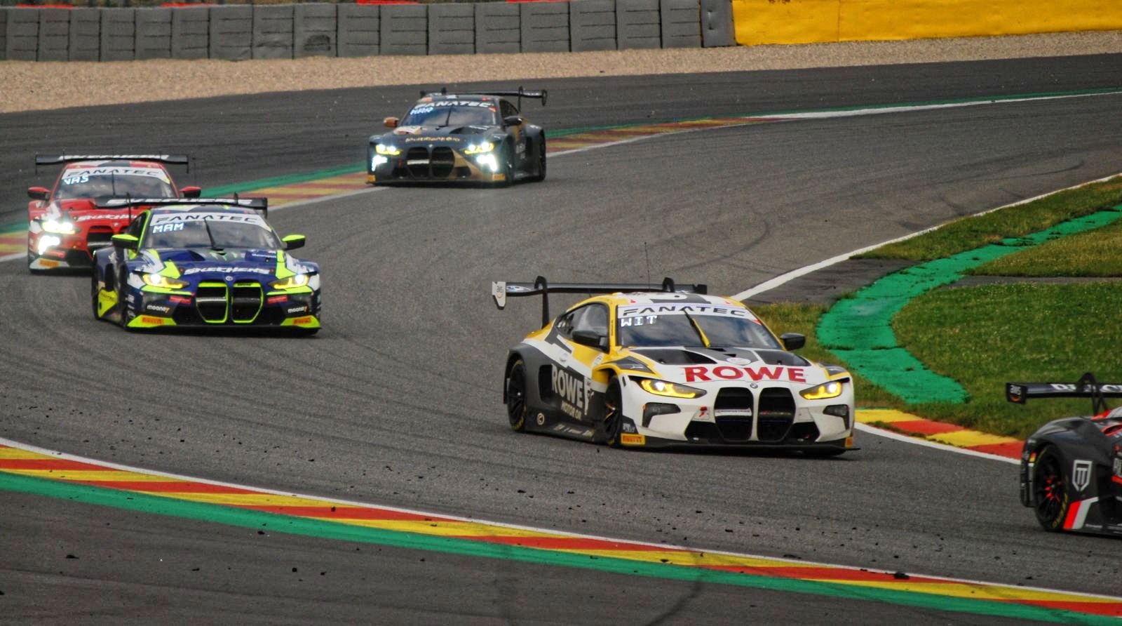 BMW zwycięża w wyścigu 24h Spa