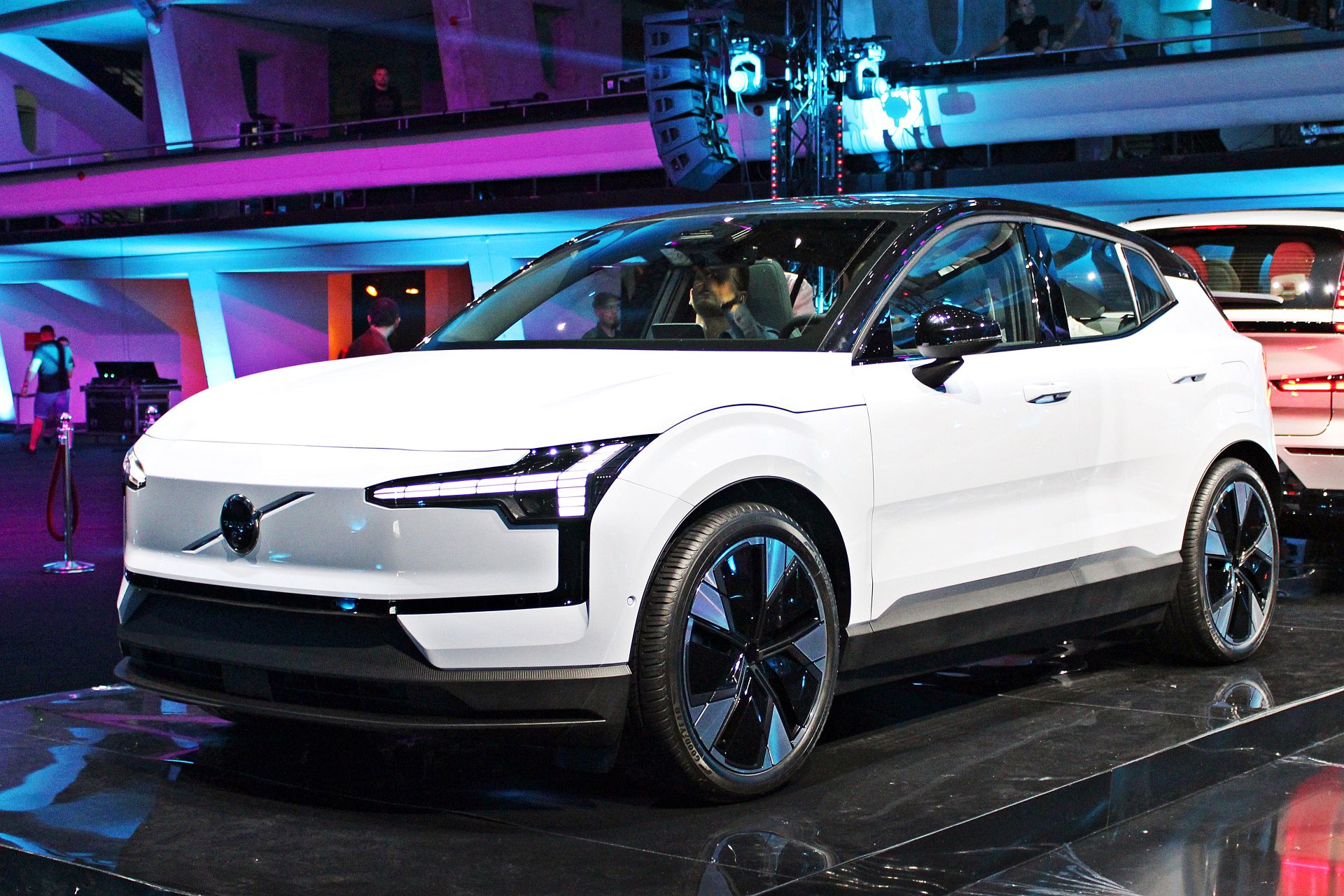 Nowe Volvo EX30 z bliska – pierwsze wrażenia