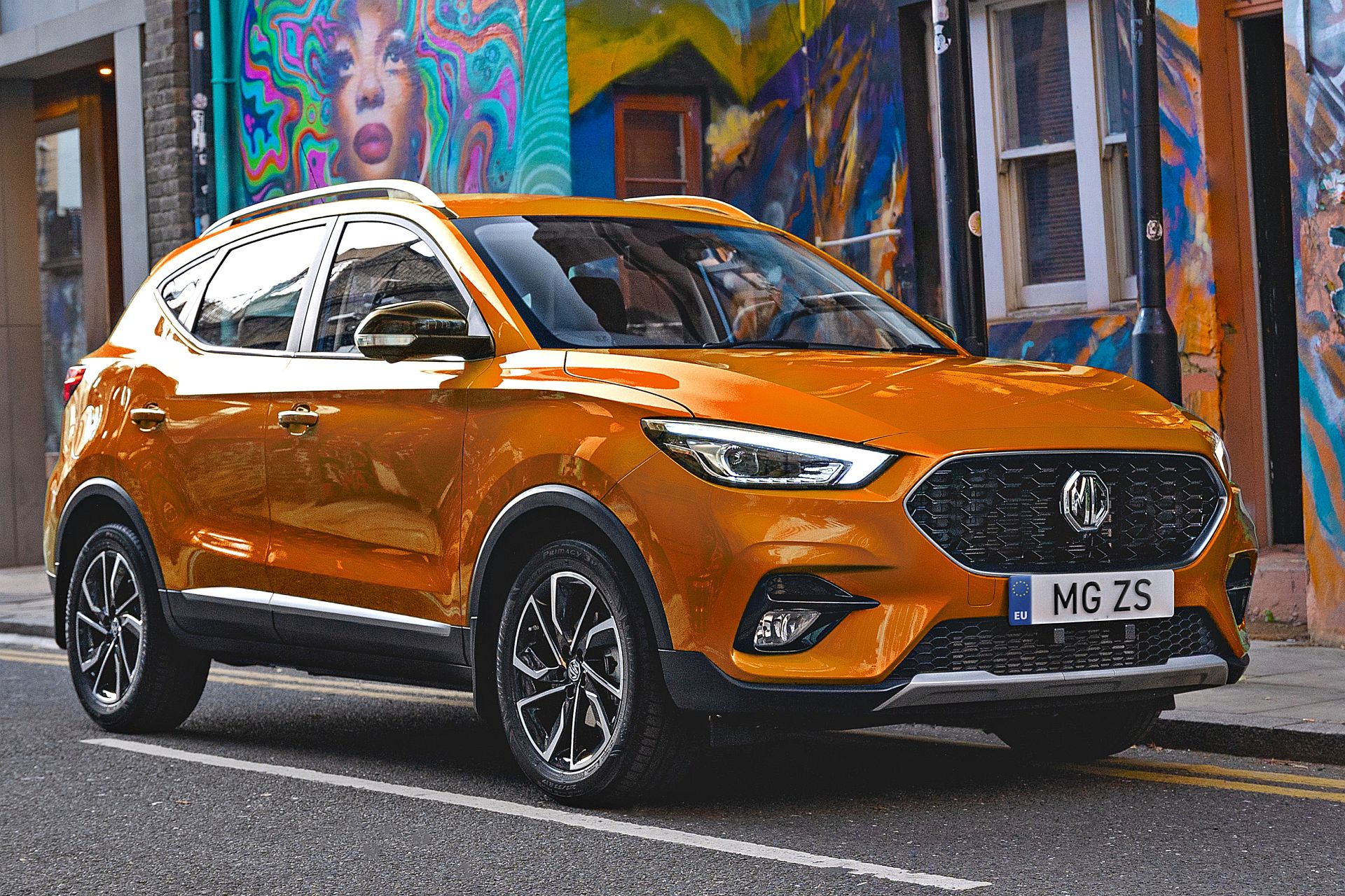 MG ZS (2023). Opis wersji i cennik - MOTO