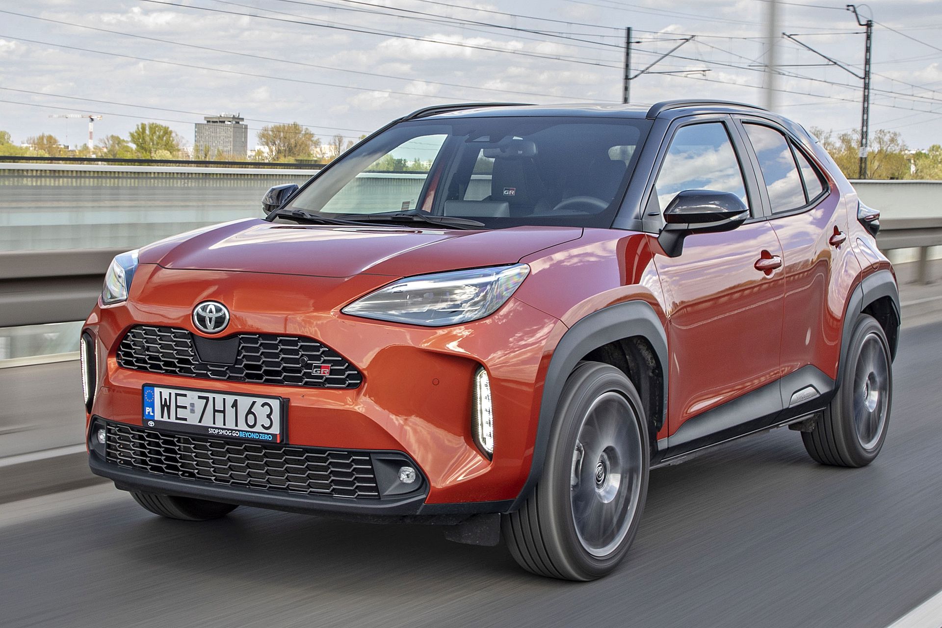 Toyota Yaris Cross (2024). Opis wersji i cennik MOTO