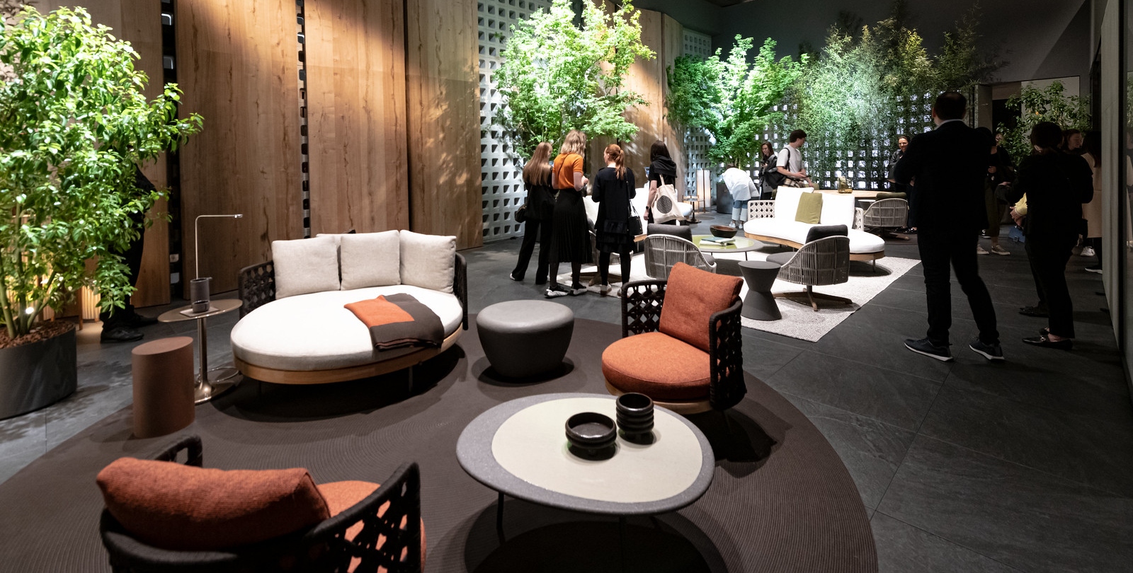 Trendy wnętrzarskie 2024 – zapowiedzi z targów