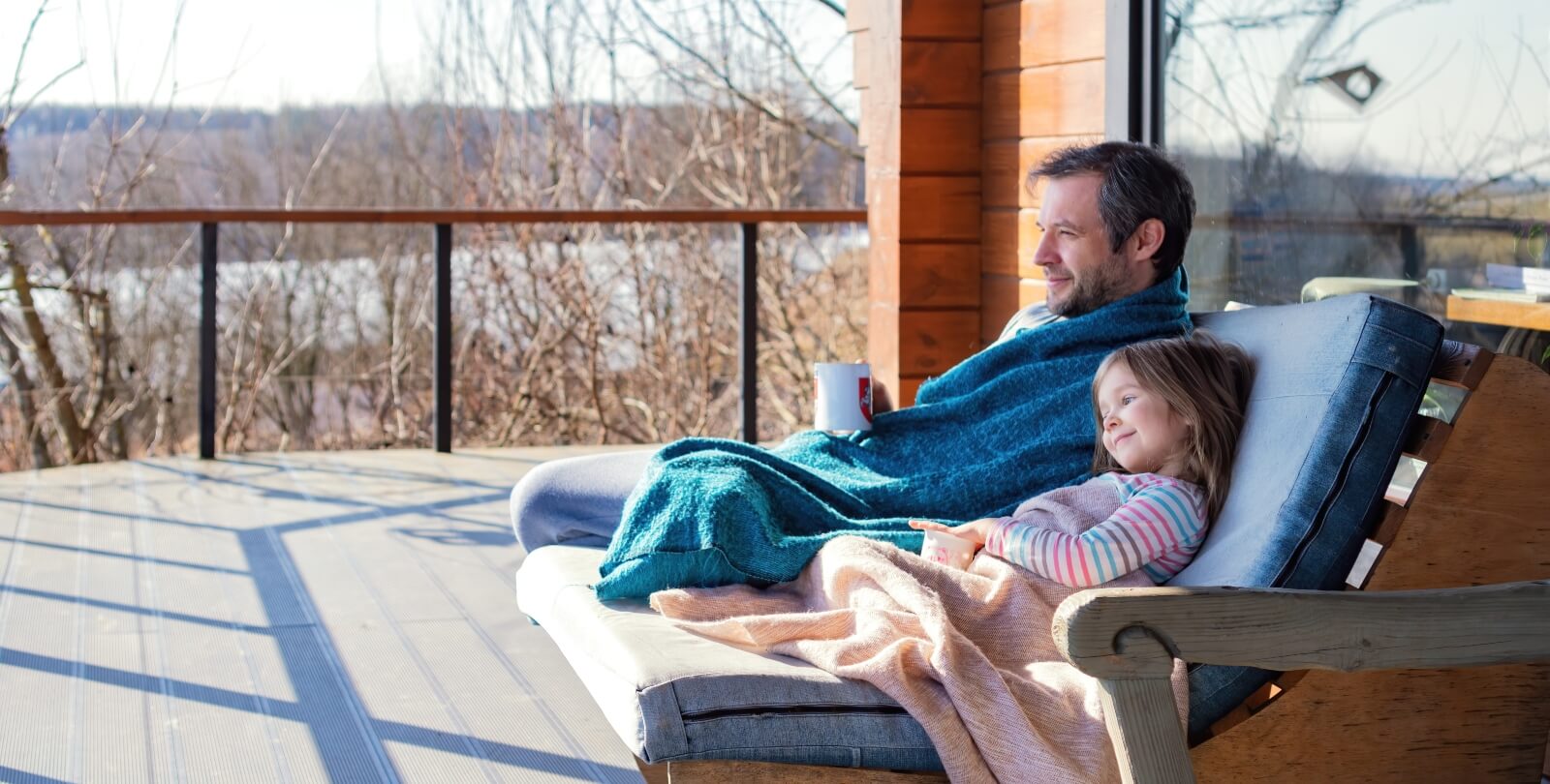 Wiosna na balkonie i tarasie – jak przygotować się do sezonu?