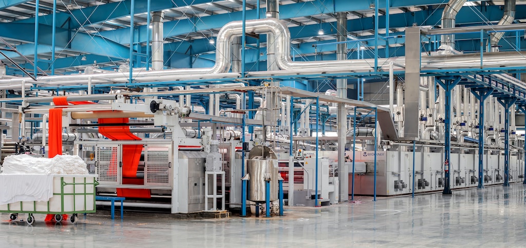 Integracja systemów IT w celu ulepszenia procesów produkcyjnych