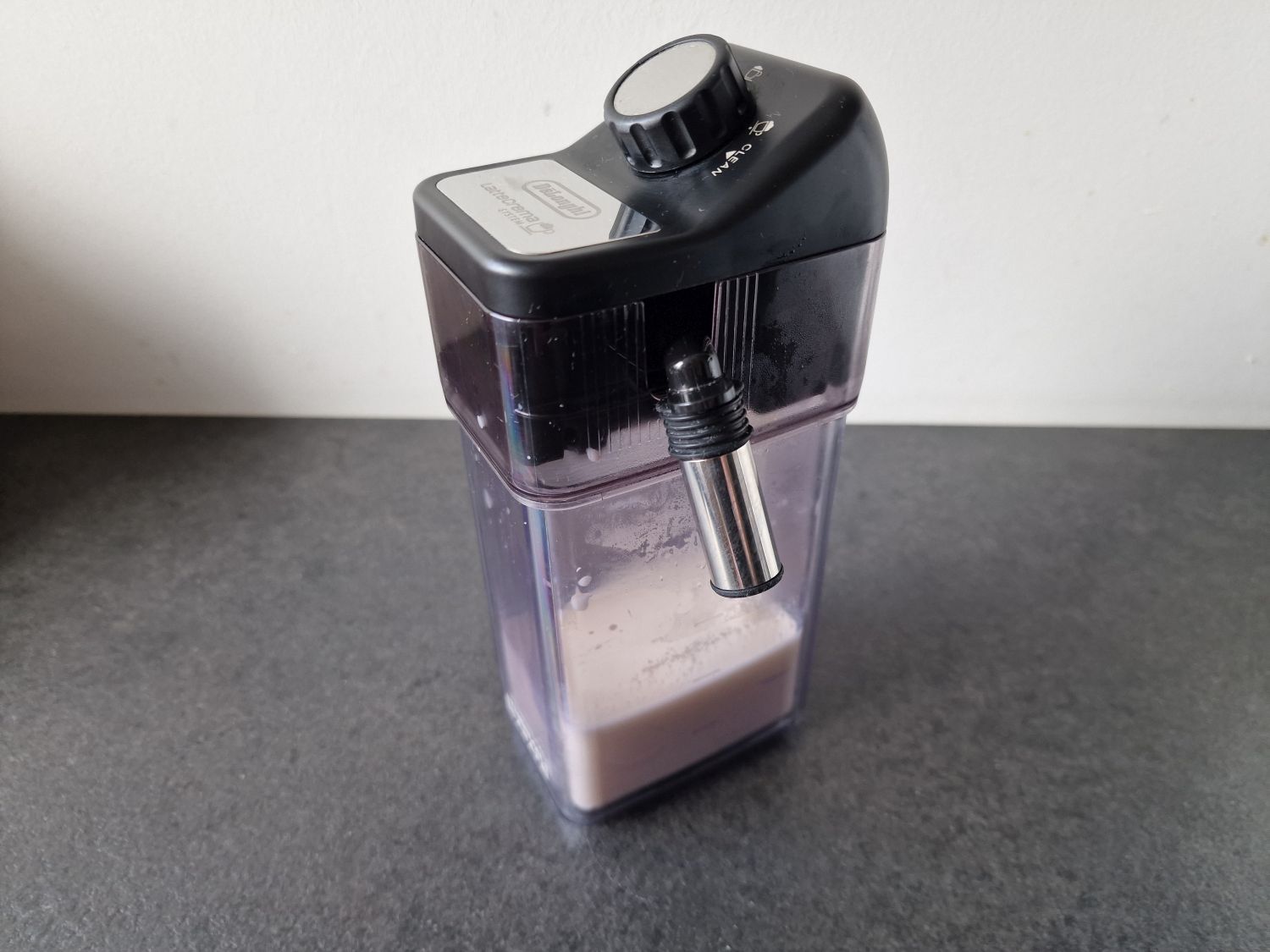 Test ekspresu do kawy De’Longhi Dinamica Plus ECAM 370.95.S